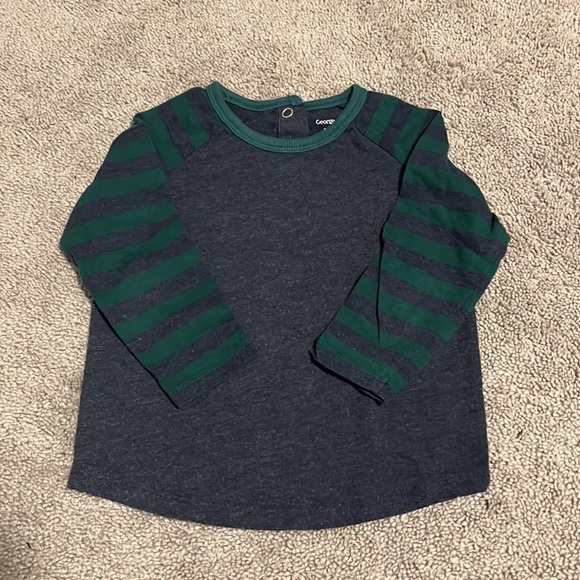🎊 2/$20  Toddler boy 2pc Set 🎊 - Picture 2 of 7